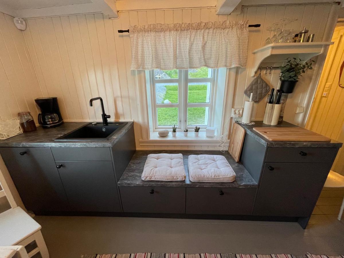 Storhella - Feriehus Med Fantastisk Beliggenhet Sennesvik Exteriör bild